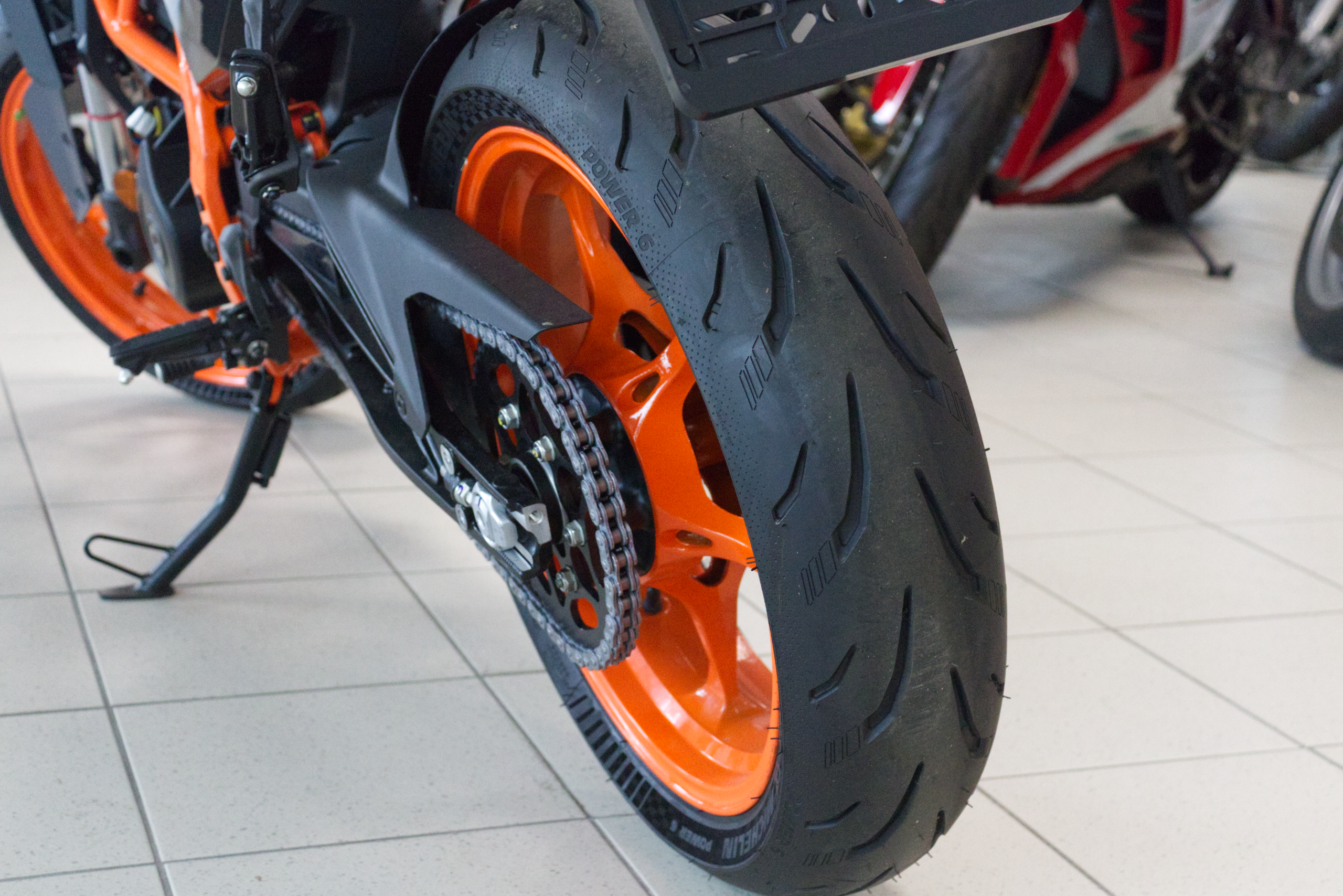 KTM Duke 390 achterwiel