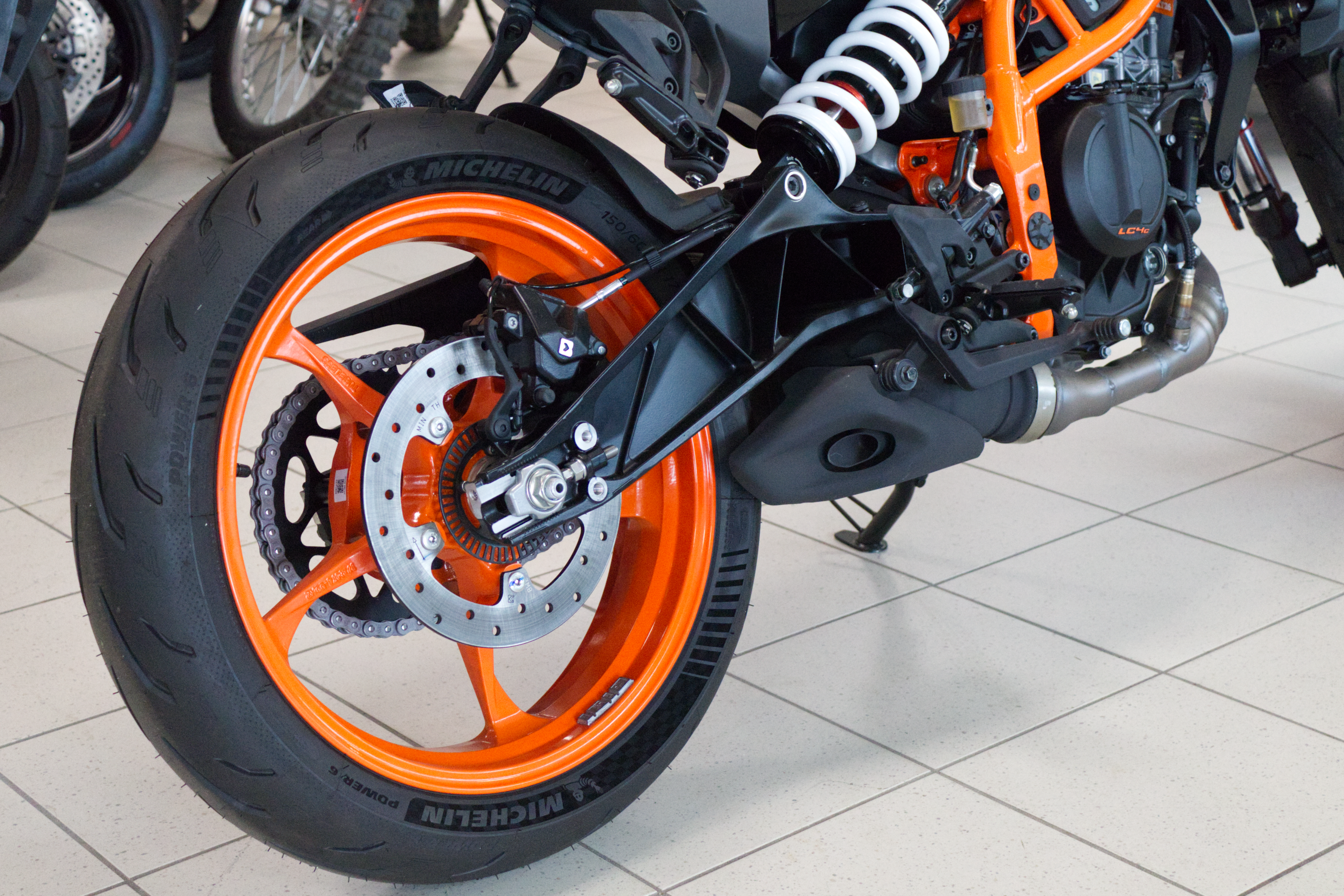 KTM Duke 390 achterwiel